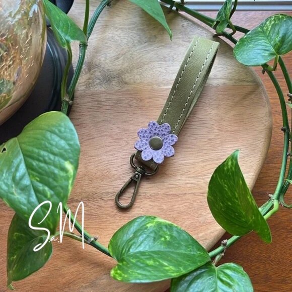 Handmade Handbags - Handmade Grab Strap!